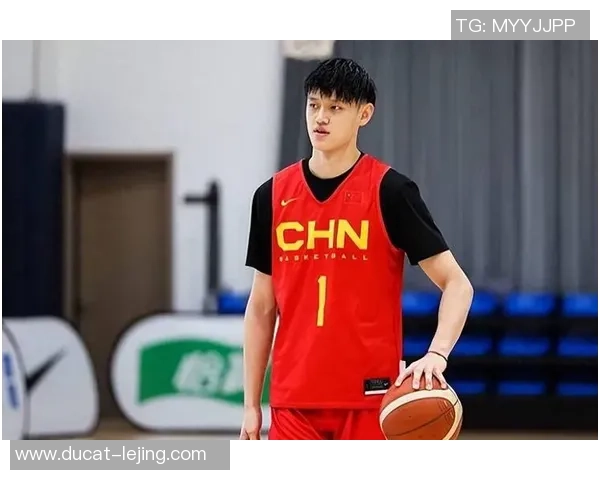 曾凡博回国参与世预赛，今夏曾回绝NCAA和NBA开展联盟约请